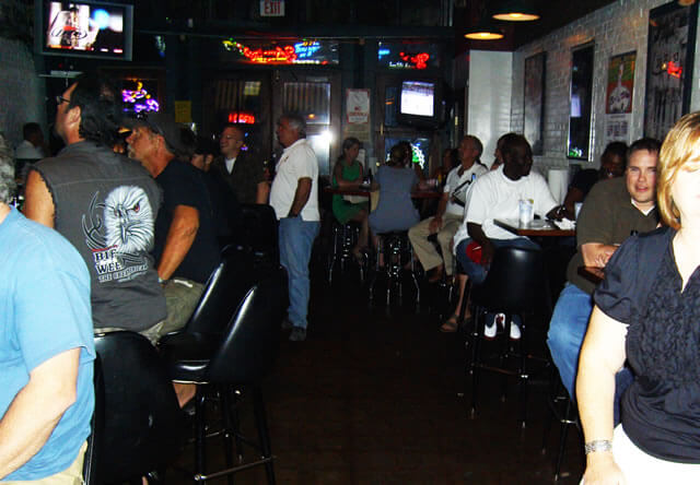 Heroes Sports Bar and Grill